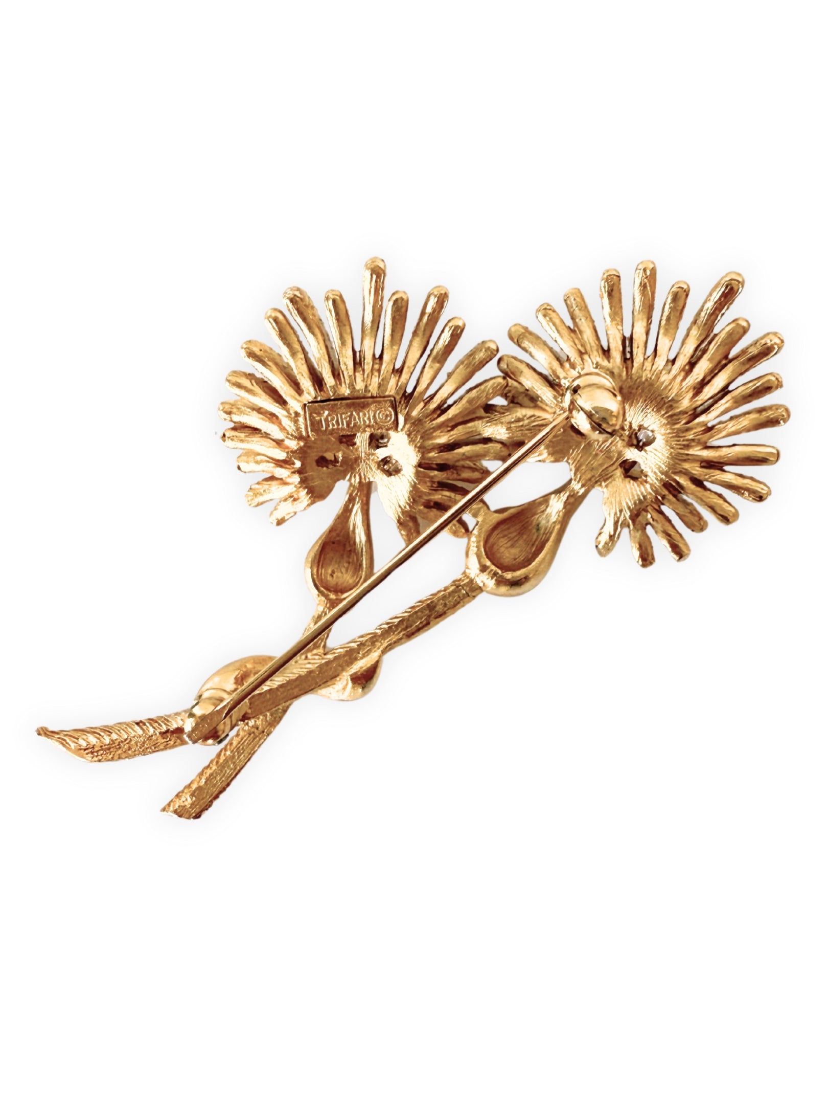 1960s Trifari pearl flower pin signed USA