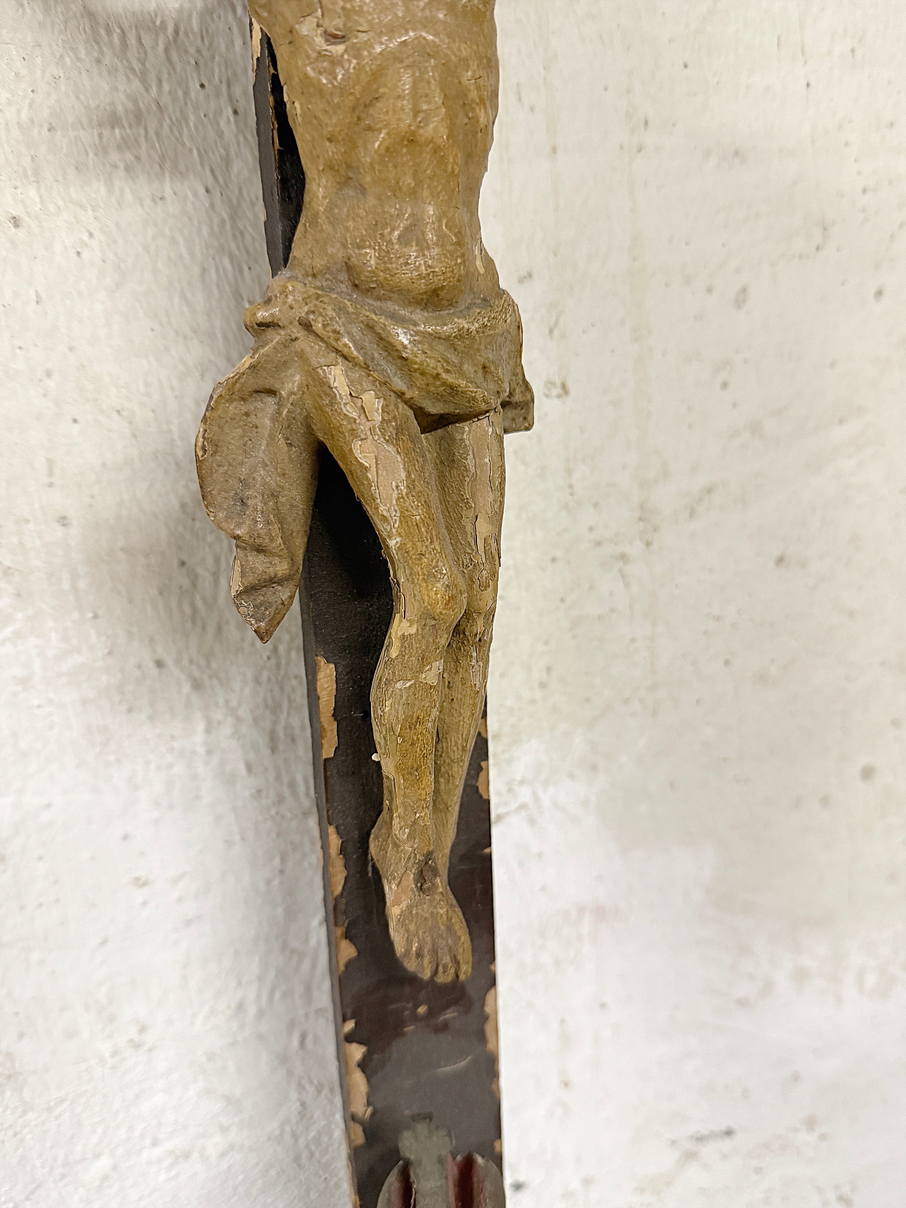 handgeschnitztes jesus kreuz antik