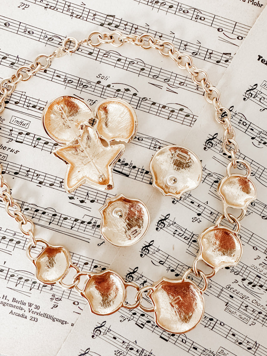 Vintage jewelry set Seashells v. Trifari USA 1980s