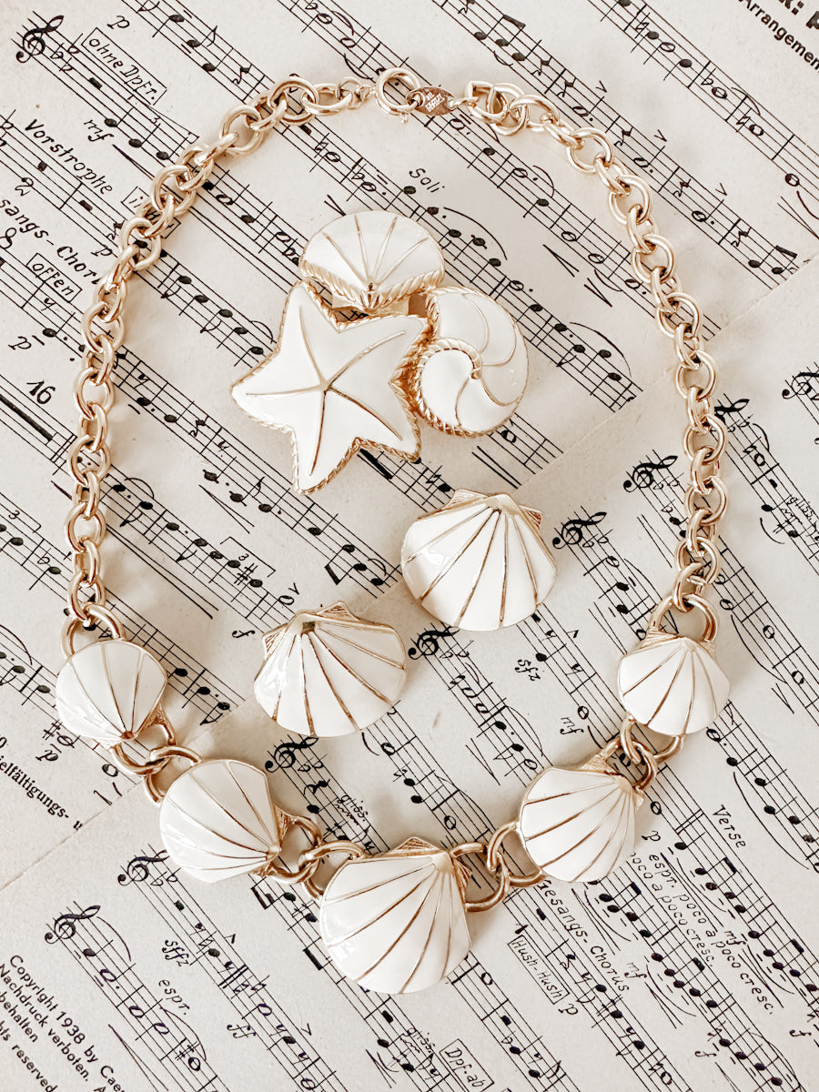 Vintage jewelry set Seashells v. Trifari USA 1980s
