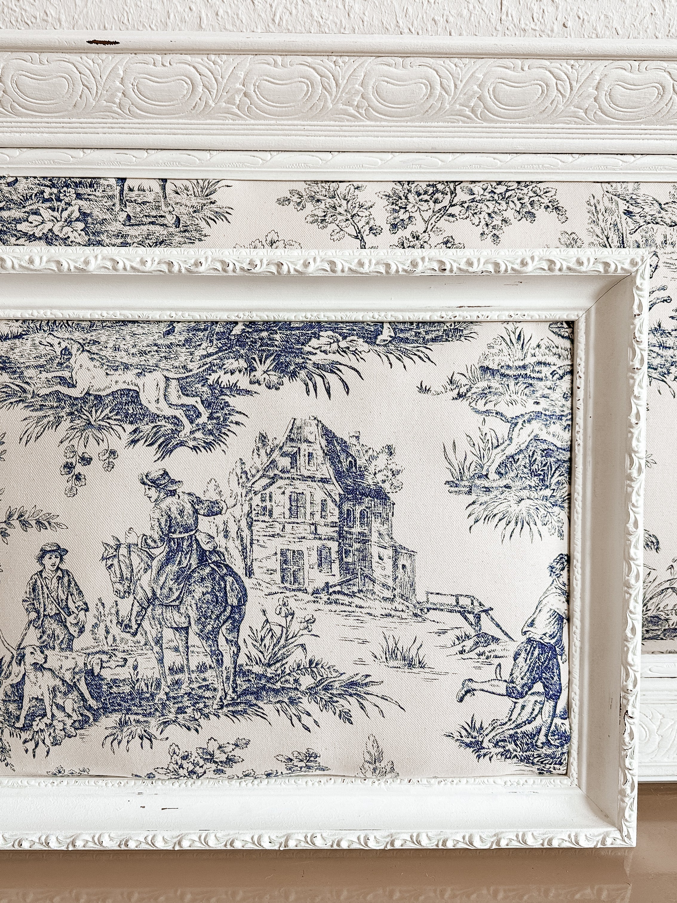 Memoboard Toile de Jouy in Brocante style