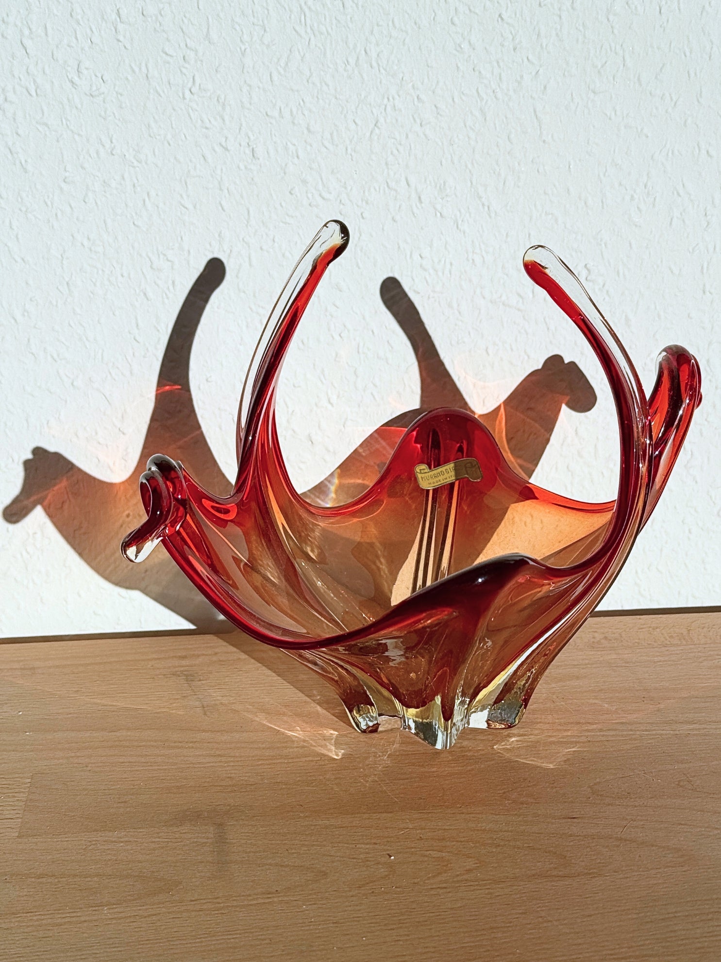 Italienische Mid-Century Zipfelschale von Murano Glassworks 1950er Rot