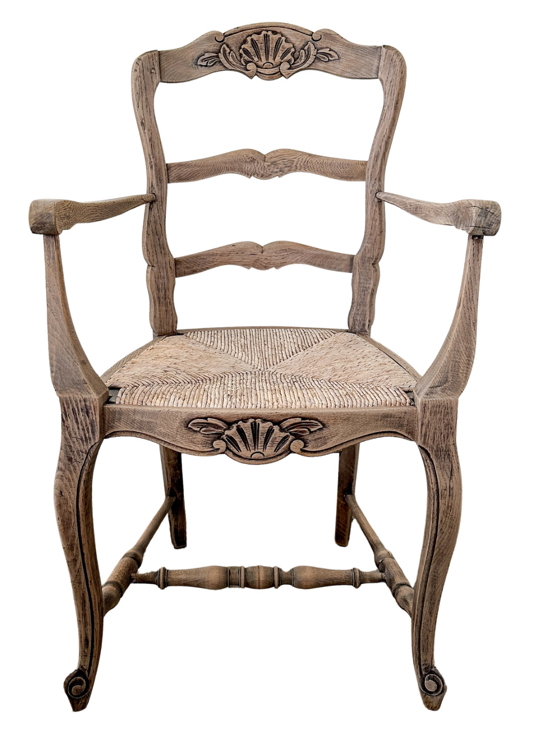 Antiker Stuhl im Landhausstil