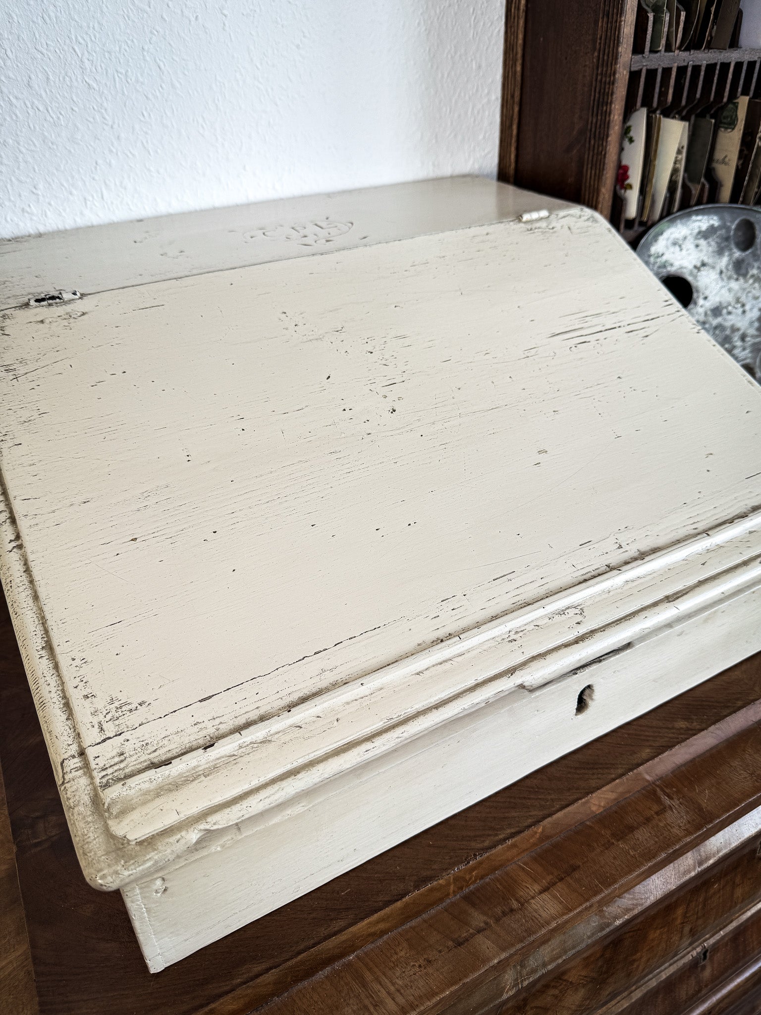 Französischer Vintage Schreibtisch-Aufsatz aus den 1920er 30er Jahren mit Shabby Chic Charme